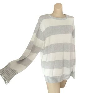 J. Galt California Brandy Melville One Size Gray White Coastal Sweater